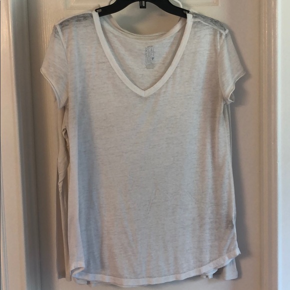 Bundle of 2 size small white shirts - Picture 4 of 5